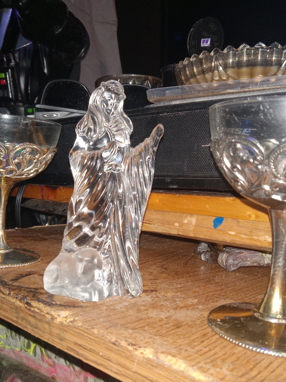 Nativity Scene Sheperd Clear Glass Angel Figurine Decorative Sculpture - Clear